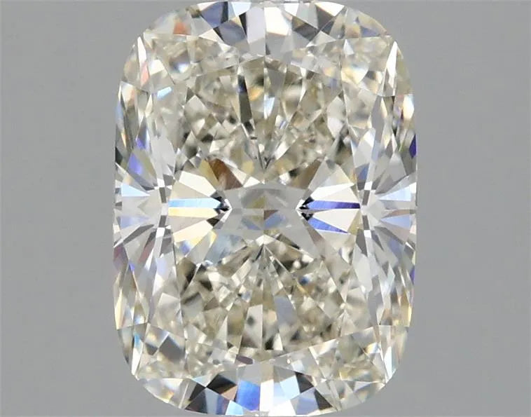 1.97ct Cushion brilliant Lab Grown Diamond (Colour H, Clarity VVS1, IGI Certified)