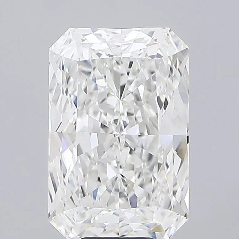10.00ct Radiant Lab Grown Diamond (Colour F, Clarity VVS2, IGI Certified)
