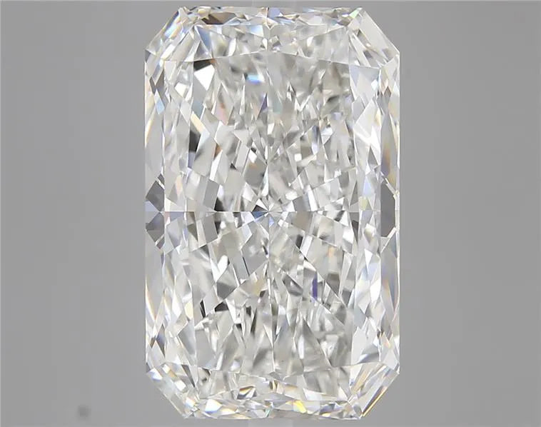 10.01ct Radiant Lab Grown Diamond (Colour E, Clarity VVS2, IGI Certified)