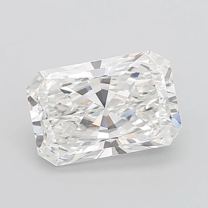 10.05ct Radiant Lab Grown Diamond (Colour E, Clarity VVS2, IGI Certified)