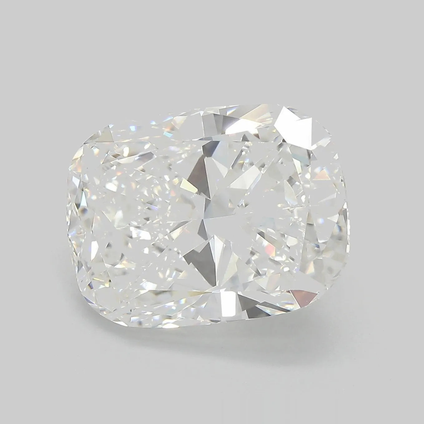 10.06ct Cushion modified Lab Grown Diamond (Colour E, Clarity VVS2, IGI Certified)