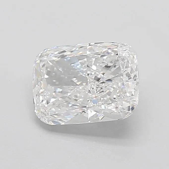 2.81ct Cushion modified Lab Grown Diamond (Colour D, Clarity VVS2, IGI Certified)