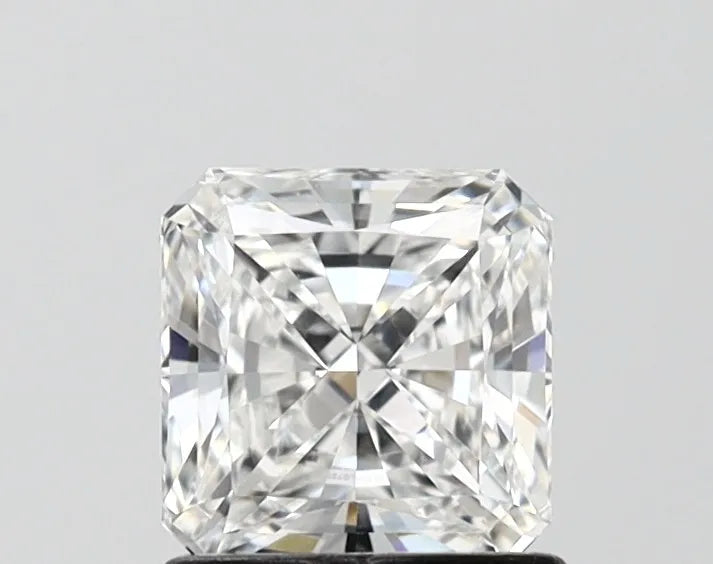 1.05ct Square radiant Lab Grown Diamond (Colour E, Clarity VS1, IGI Certified)