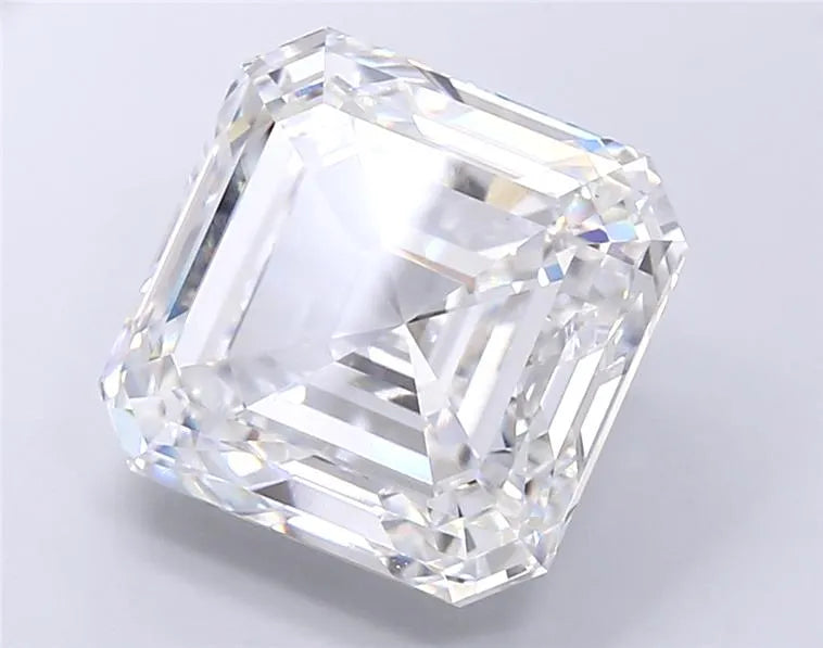 14.02ct Asscher Lab Grown Diamond (Colour E, Clarity VVS2, IGI Certified)