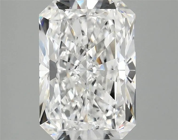 2.87ct Radiant Lab Grown Diamond (Colour D, Clarity VS1, IGI Certified)