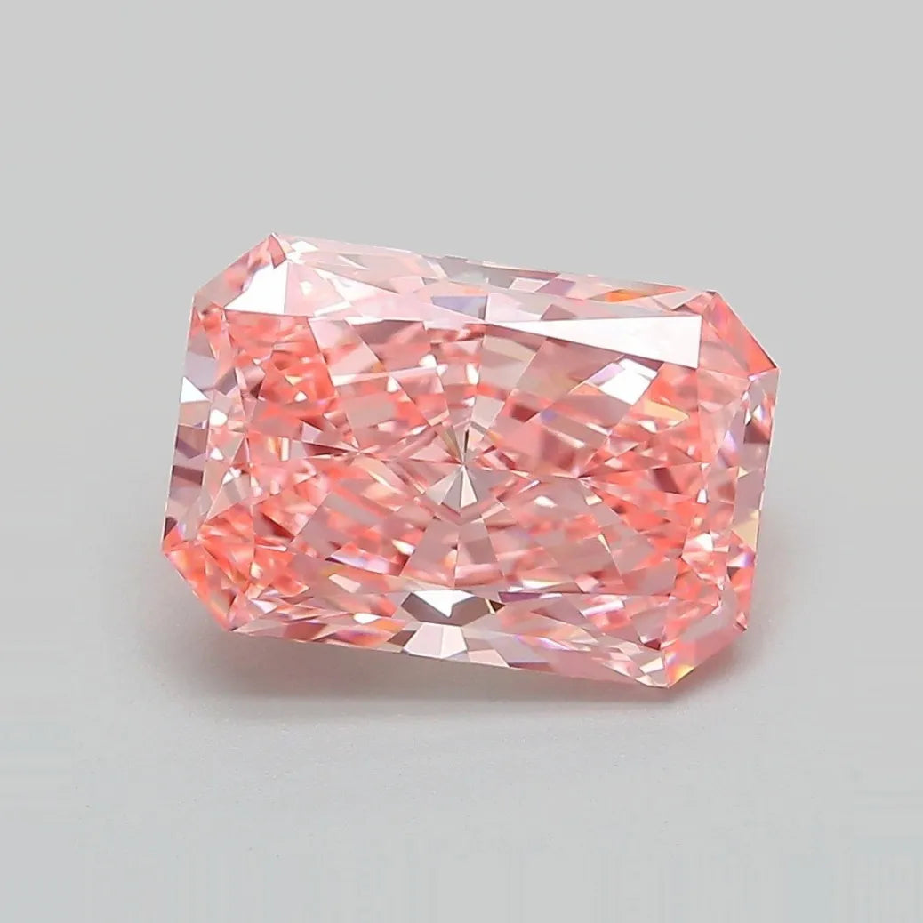 3.27ct Radiant Lab Grown Diamond (Colour Fancy Vivid Pink, Clarity VVS2, IGI Certified)