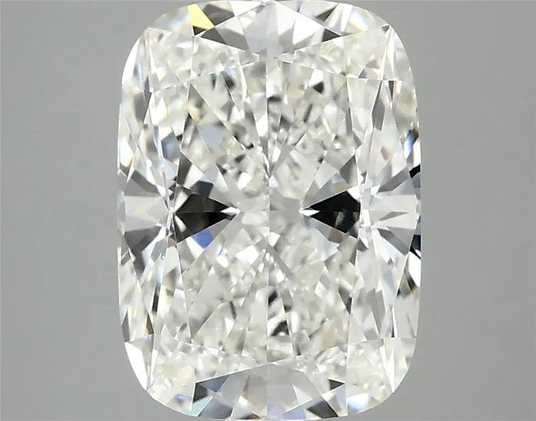 3.04ct Cushion modified Lab Grown Diamond (Colour G, Clarity VS1, IGI Certified)
