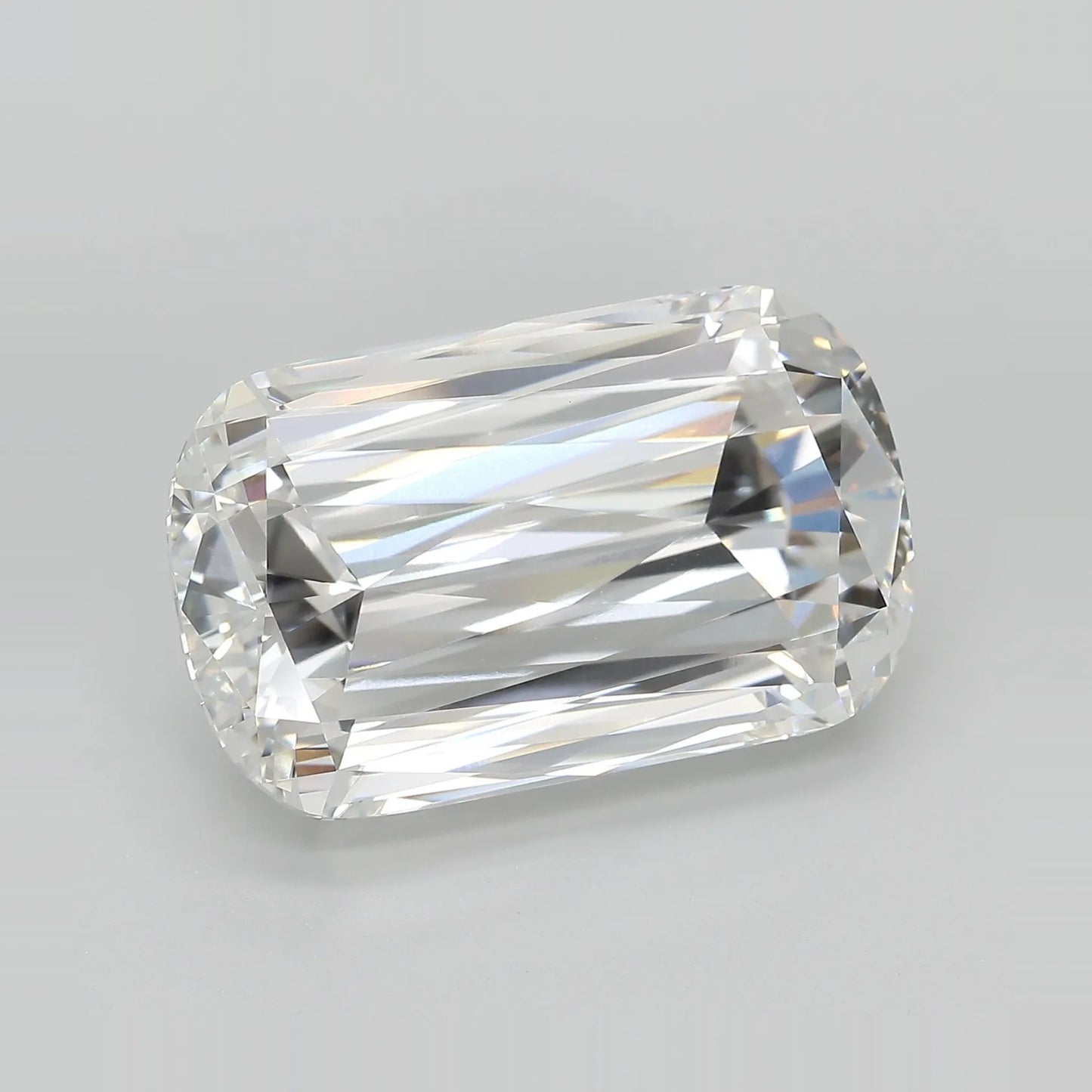 15.17ct Cushion modified Lab Grown Diamond (Colour F, Clarity VVS2, IGI Certified)
