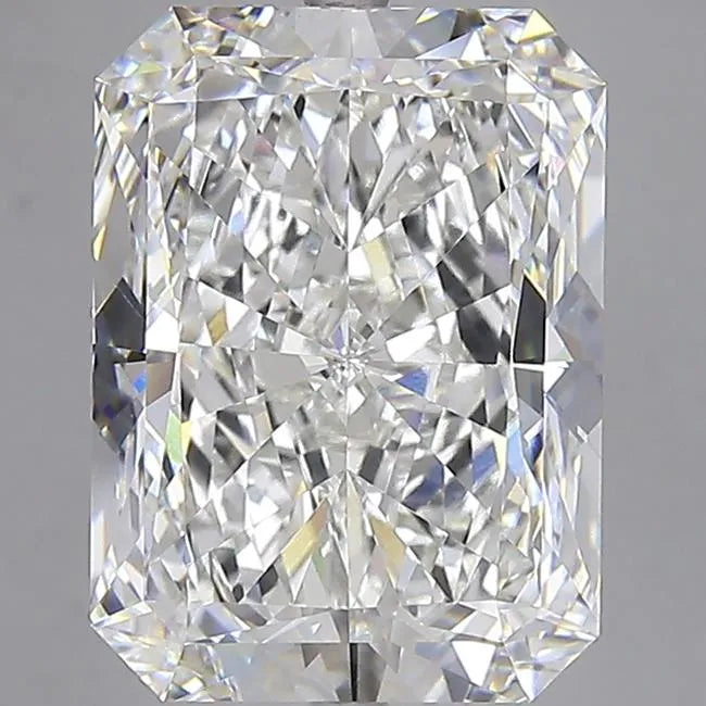 15.54ct Radiant Lab Grown Diamond (Colour F, Clarity VVS2, IGI Certified)