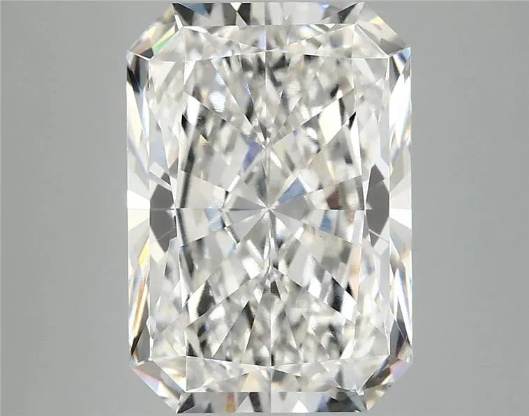 4.59ct Radiant Lab Grown Diamond (Colour F, Clarity VS1, IGI Certified)