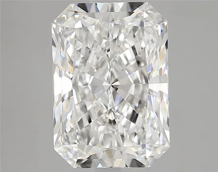 3.60ct Radiant Lab Grown Diamond (Colour E, Clarity VS1, Cut EX, IGI Certified)