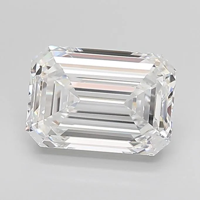 3.70ct Emerald Lab Grown Diamond (Colour D, Clarity VVS1, Cut EX, IGI Certified)