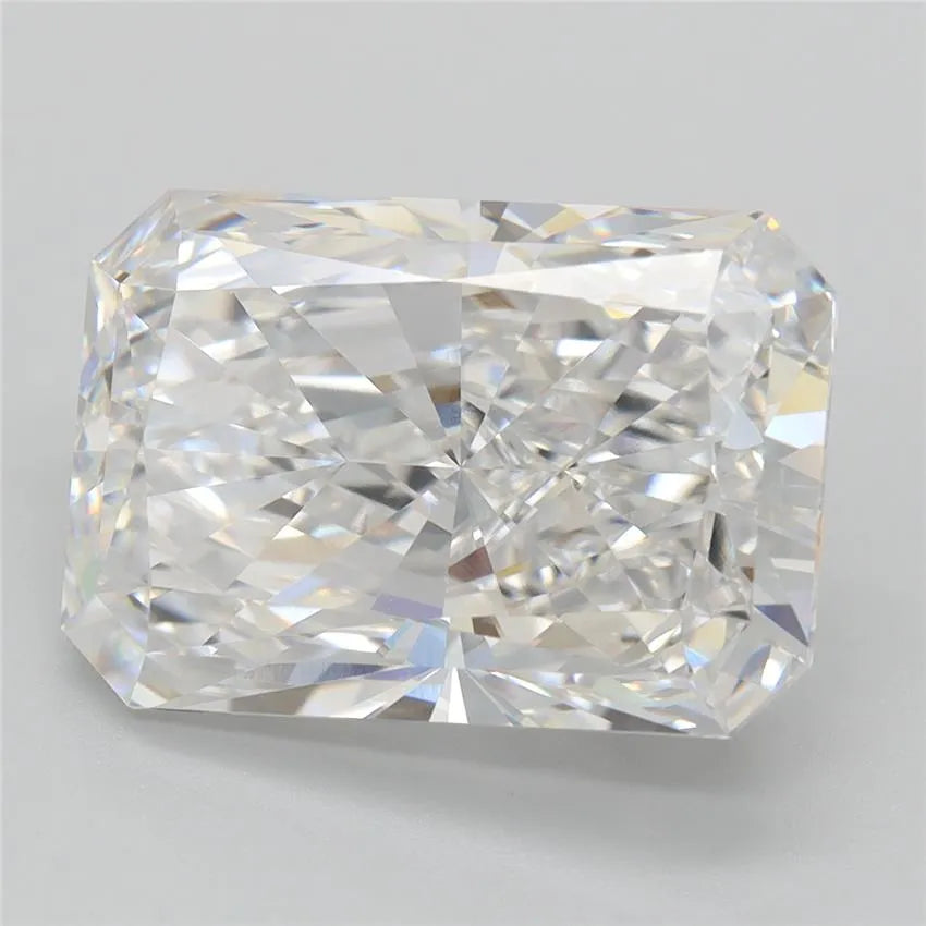 5.85ct Radiant Lab Grown Diamond (Colour D, Clarity VVS1, IGI Certified)