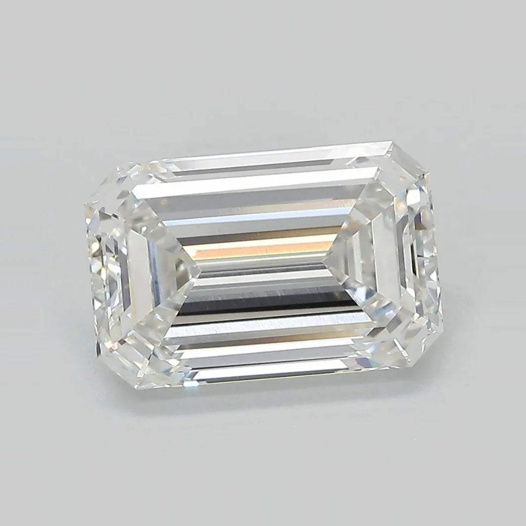 4.14ct Emerald Lab Grown Diamond (Colour F, Clarity VVS2, IGI Certified)