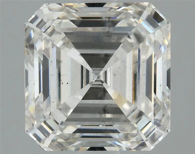 2.28ct Square emerald Lab Grown Diamond (Colour G, Clarity SI1, IGI Certified)