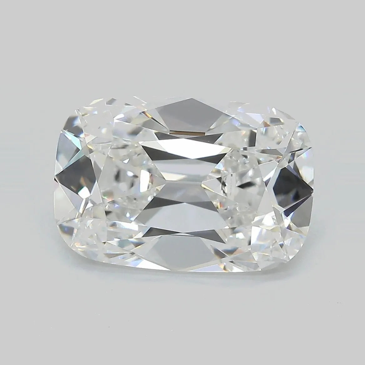 5.88ct Cushion brilliant Lab Grown Diamond (Colour E, Clarity VVS2, IGI Certified)