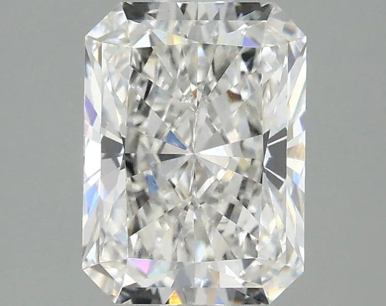2.10ct Radiant Lab Grown Diamond (Colour E, Clarity VS1, IGI Certified)