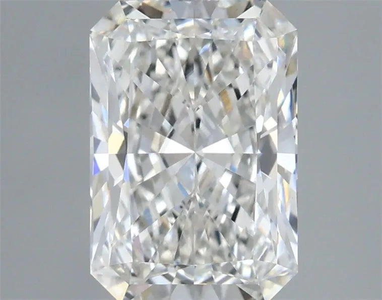 2.09ct Radiant Lab Grown Diamond (Colour G, Clarity VS1, IGI Certified)
