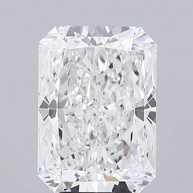 6.03ct Radiant Lab Grown Diamond (Colour E, Clarity VVS2, IGI Certified)