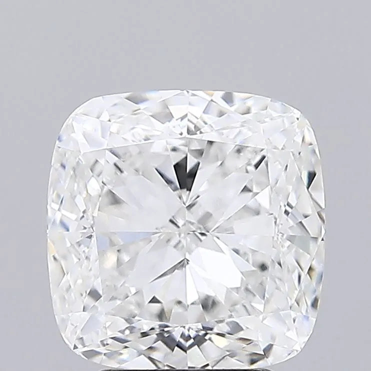 3.82ct Cushion modified Lab Grown Diamond (Colour E, Clarity VVS1, IGI Certified)