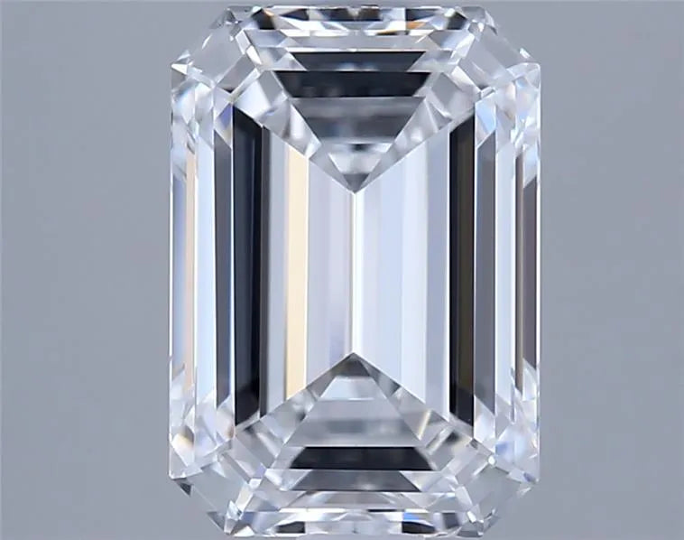 2.00ct Emerald Lab Grown Diamond (Colour D, Clarity VS1, GIA Certified)
