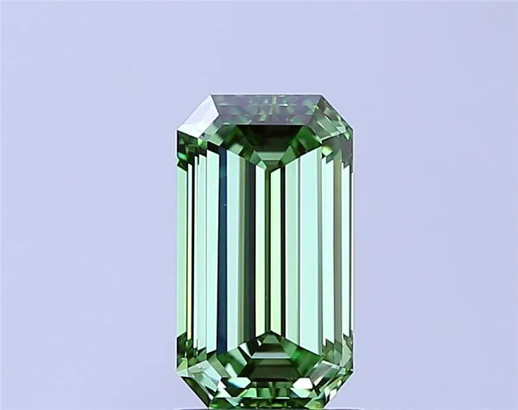2.00ct Emerald Lab Grown Diamond (Colour Fancy Vivid Green, Clarity VVS2, IGI Certified)
