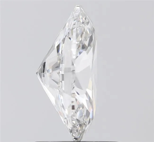 2.00ct Oval Lab Grown Diamond (Colour F, Clarity VVS2, IGI Certified)