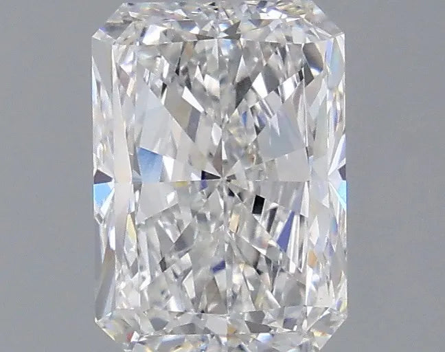 2.00ct Radiant Lab Grown Diamond (Colour D, Clarity VVS2, IGI Certified)
