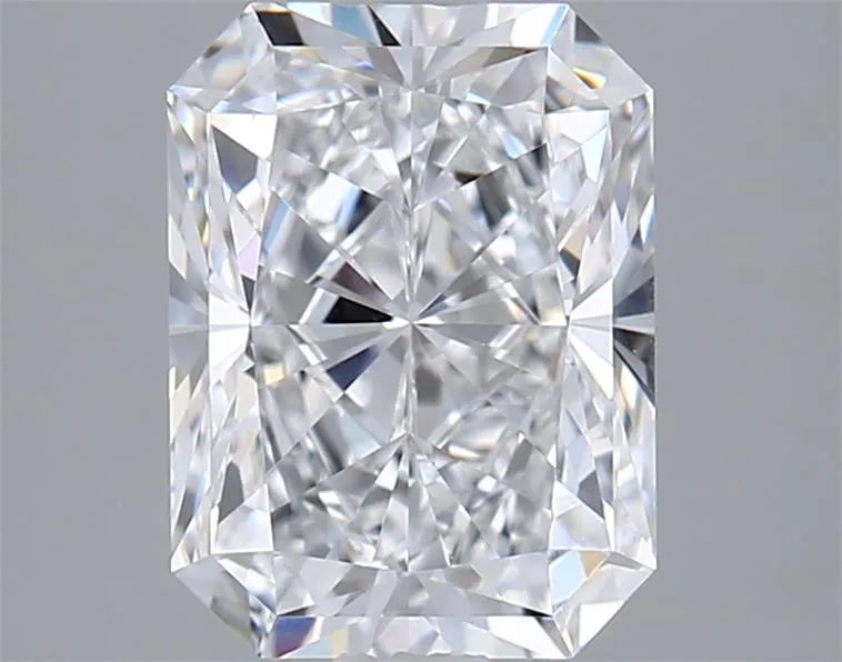 2.00ct Radiant Lab Grown Diamond (Colour E, Clarity VVS2, IGI Certified)