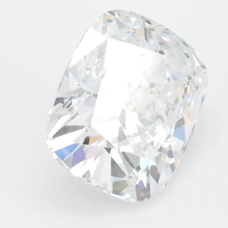 2.01ct Cushion brilliant Lab Grown Diamond (Colour D, Clarity VVS2, IGI Certified)