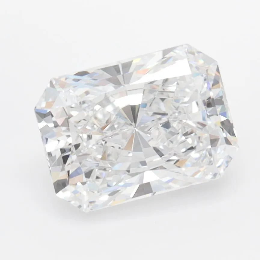 2.01ct Radiant Lab Grown Diamond (Colour D, Clarity VVS2, IGI Certified)
