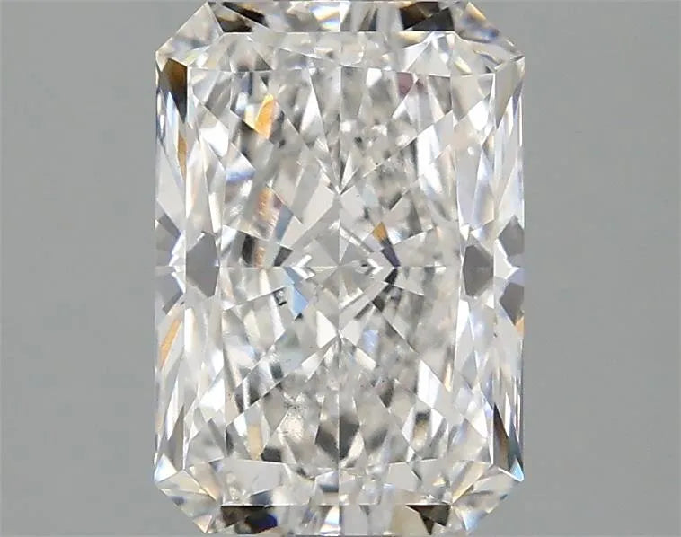 2.01ct Radiant Lab Grown Diamond (Colour E, Clarity VS1, IGI Certified)