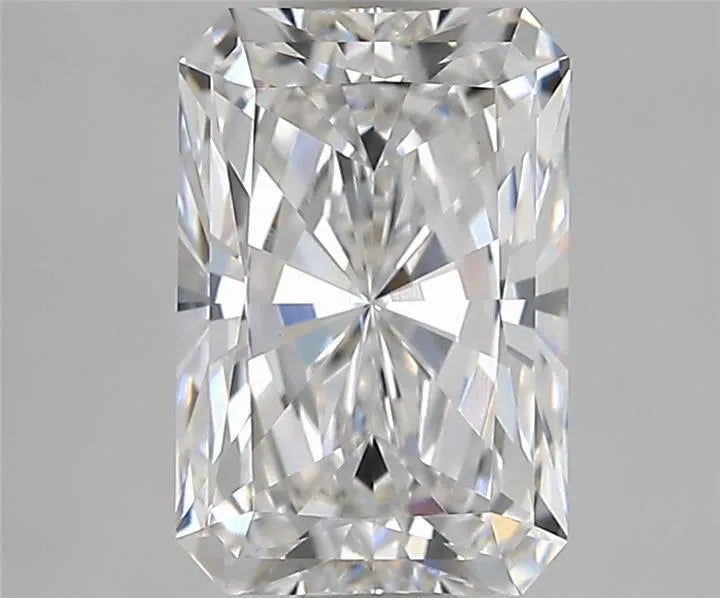 2.02ct Radiant Lab Grown Diamond (Colour E, Clarity VVS2, IGI Certified)
