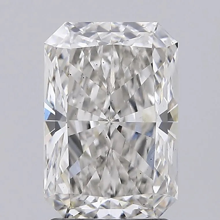 2.03ct Radiant Lab Grown Diamond (Colour G, Clarity VS2, IGI Certified)