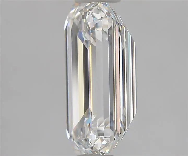 2.04ct Emerald Lab Grown Diamond (Colour F, Clarity VVS2, IGI Certified)