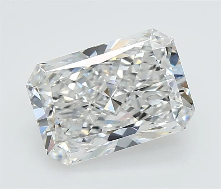 2.06ct Radiant Lab Grown Diamond (Colour E, Clarity VVS2, GIA Certified)