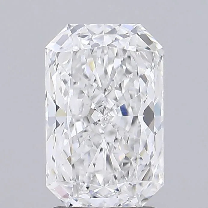 2.07ct Radiant Lab Grown Diamond (Colour E, Clarity VVS1, IGI Certified)
