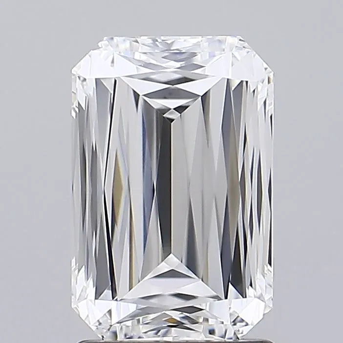 2.07ct Radiant Lab Grown Diamond (Colour E, Clarity VVS1, IGI Certified)