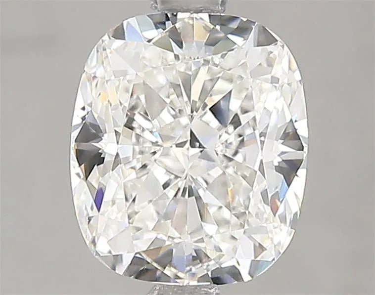 2.09ct Cushion modified Lab Grown Diamond (Colour G, Clarity VVS1, IGI Certified)