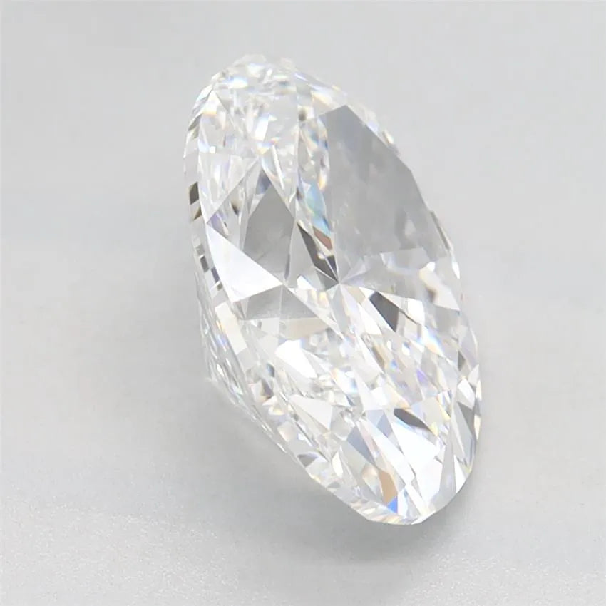 2.09ct Oval Lab Grown Diamond (Colour D, Clarity VVS1, IGI Certified)