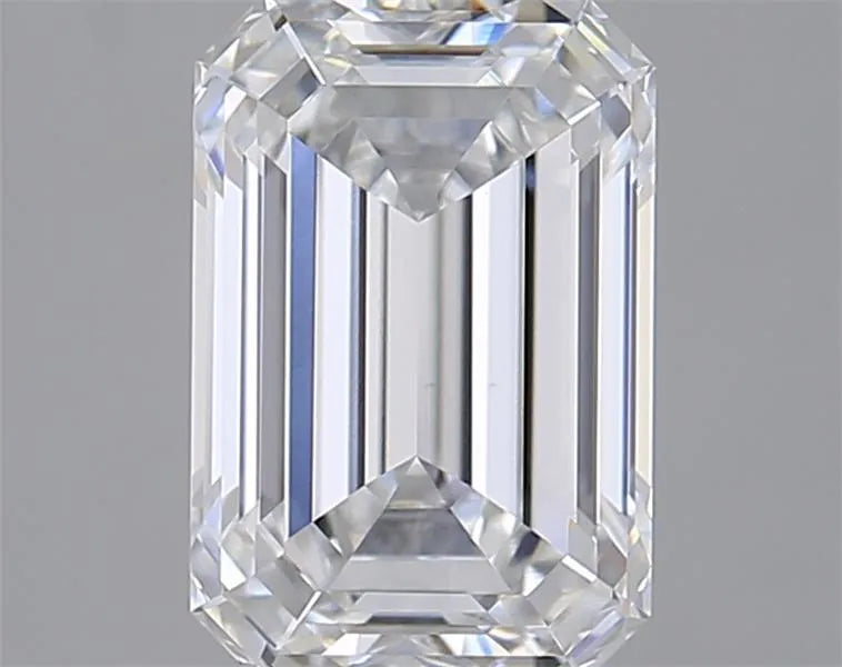 2.10ct Emerald Lab Grown Diamond (Colour E, Clarity VVS2, IGI Certified)