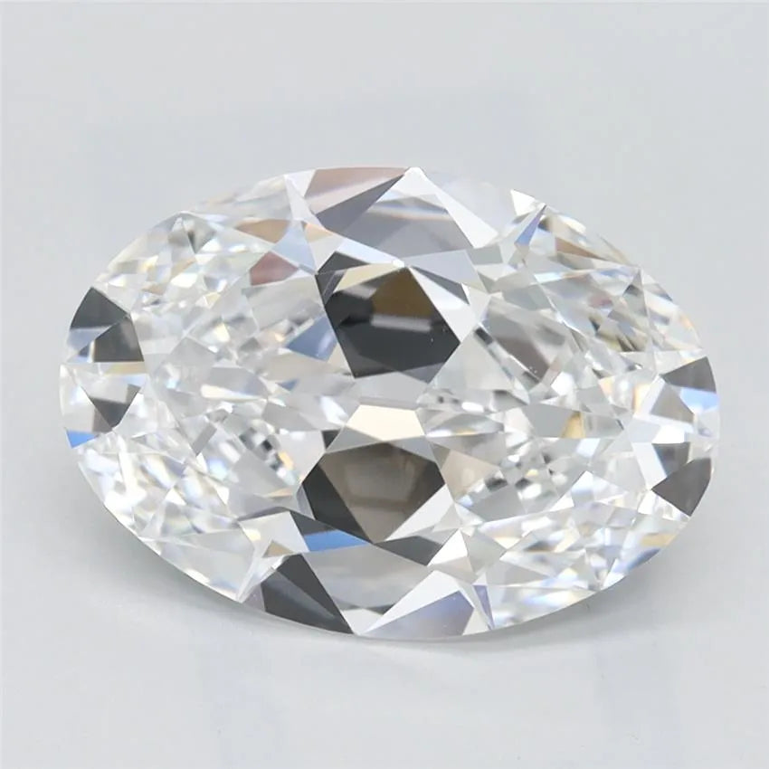 2.10ct Oval Lab Grown Diamond (Colour D, Clarity VVS1, IGI Certified)