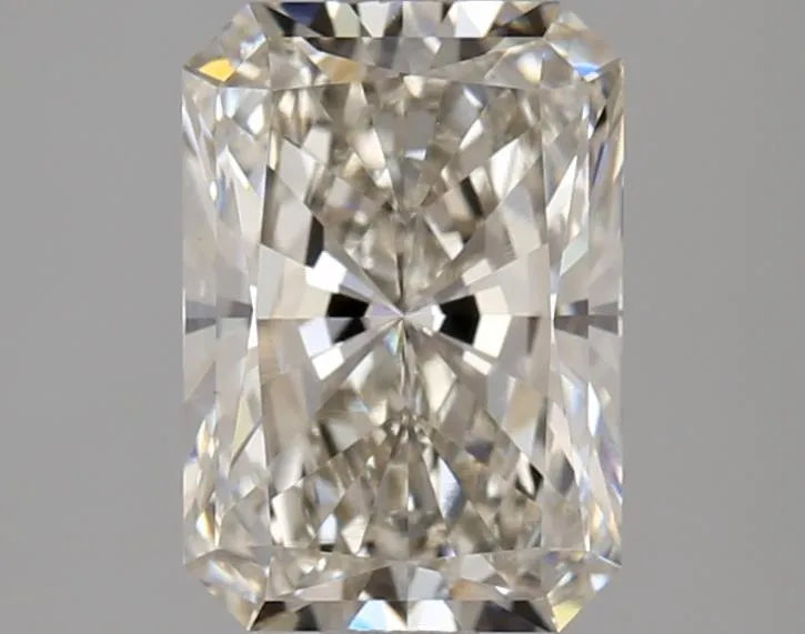2.13ct Radiant Lab Grown Diamond (Colour H, Clarity VVS2, IGI Certified)