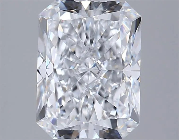 2.20ct Radiant Lab Grown Diamond (Colour D, Clarity VS1, IGI Certified)