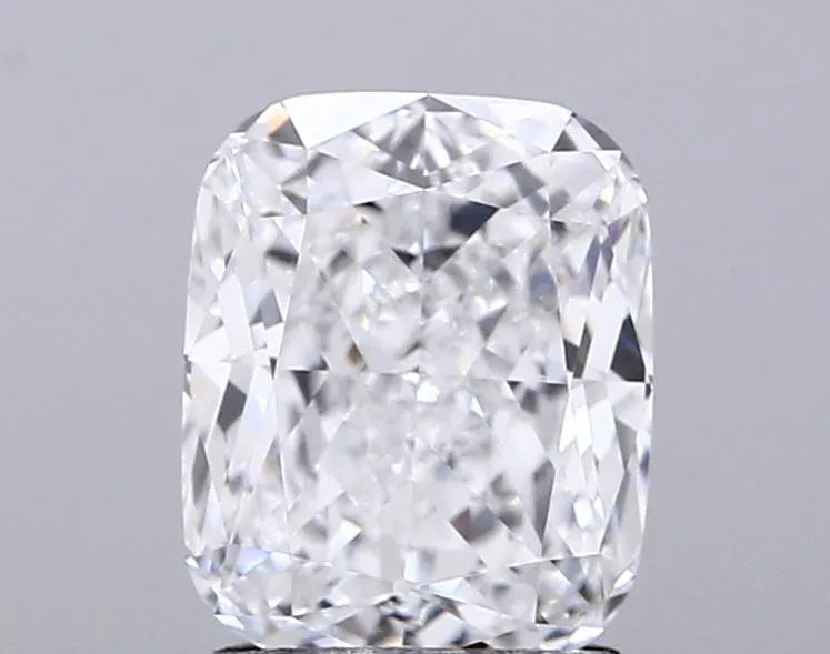 2.21ct Cushion modified Lab Grown Diamond (Colour D, Clarity VVS1, IGI Certified)