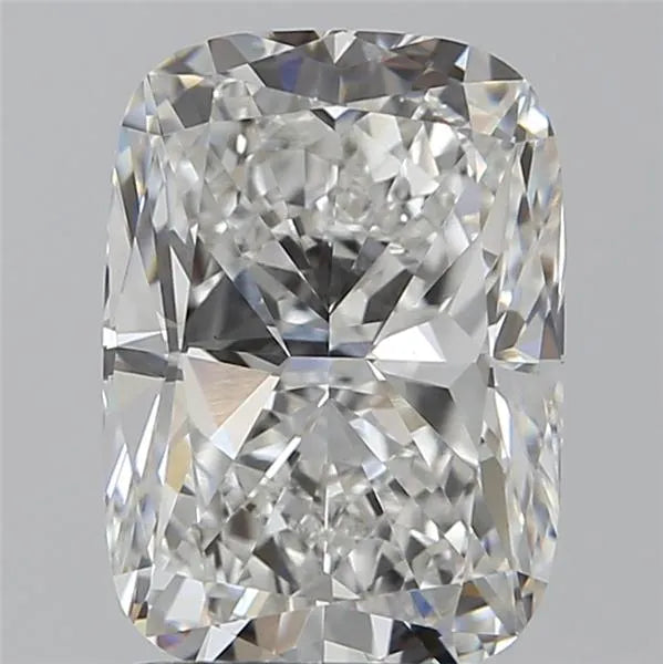 2.21ct Cushion modified Lab Grown Diamond (Colour E, Clarity VVS2, IGI Certified)