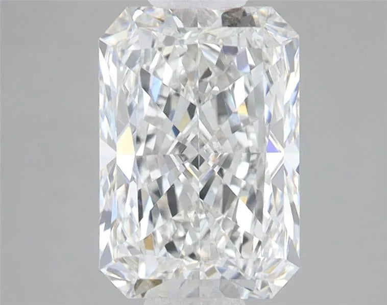 2.23ct Radiant Lab Grown Diamond (Colour F, Clarity VVS2, IGI Certified)