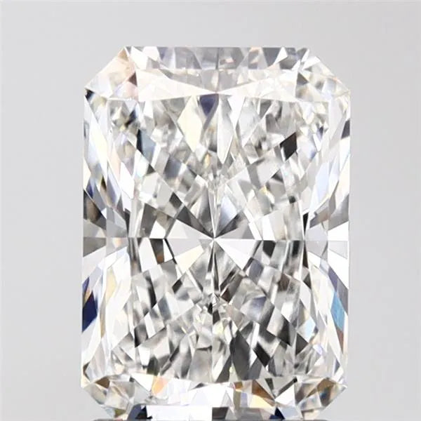 2.25ct Radiant Lab Grown Diamond (Colour G, Clarity VS1, IGI Certified)