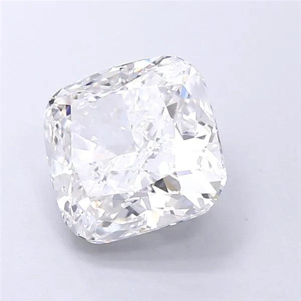 2.27ct Cushion modified Lab Grown Diamond (Colour D, Clarity VVS2, IGI Certified)