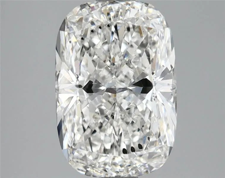 2.30ct Cushion brilliant Lab Grown Diamond (Colour G, Clarity SI1, IGI Certified)